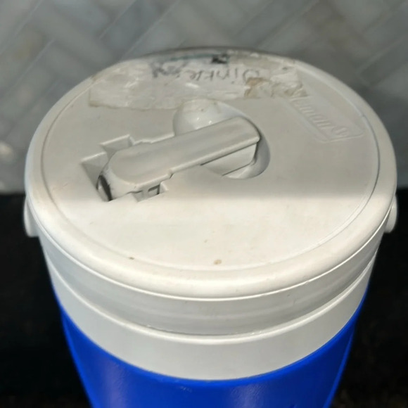 Coleman’s blue water jug 1 gallon - Picture 2 of 5